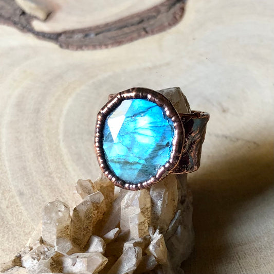 LABRADORITE