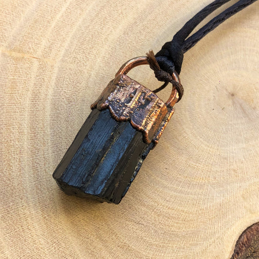 BLACK TOURMALINE