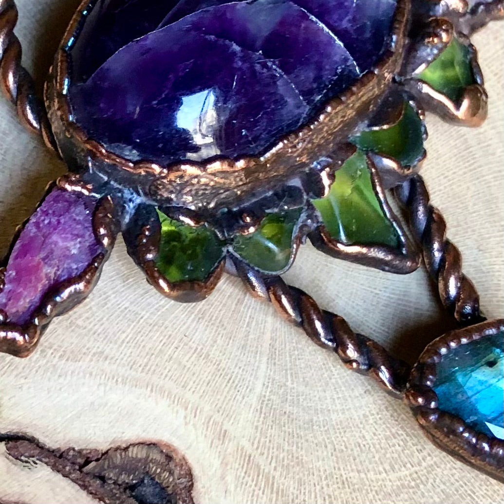 AMETHYST, PERIDOT, RUBY & LABRADORITE