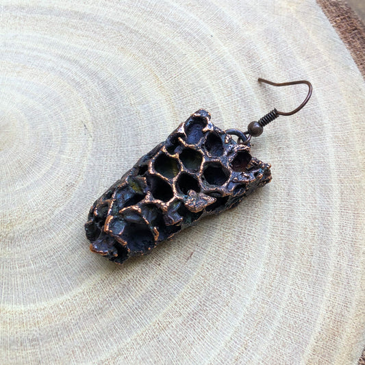 HONEYCOMB SINGLE EARRING