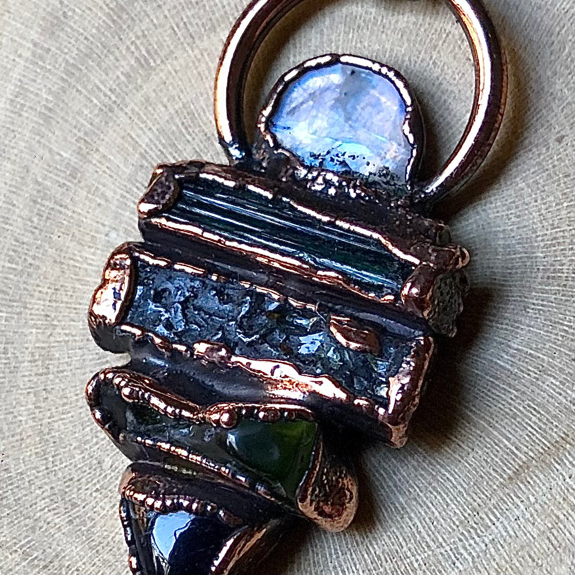 MOONSTONE, GREEN TOURMALINE, AQUAMARINE & MOONSTONE