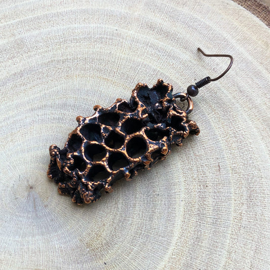 HONEYCOMB SINGLE EARRING