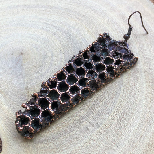 HONEYCOMB SINGLE EARRING