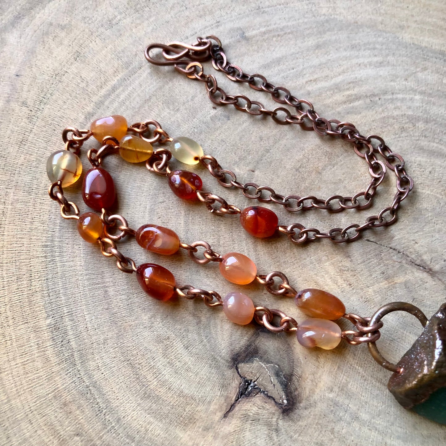AVENTURINE & CARNELIAN