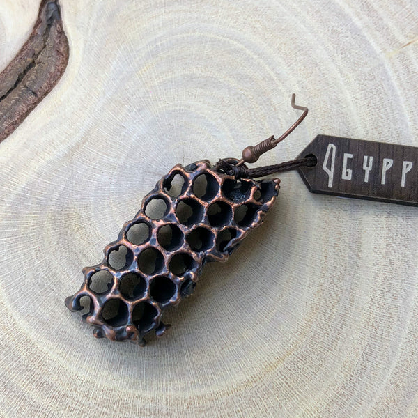 HONEYCOMB SINGLE EARRING