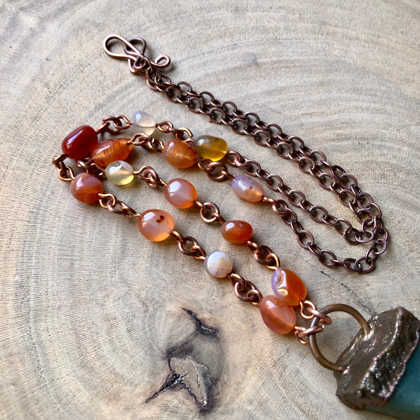 AVENTURINE & CARNELIAN