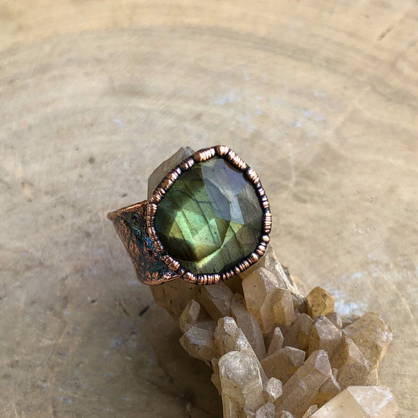 LABRADORITE
