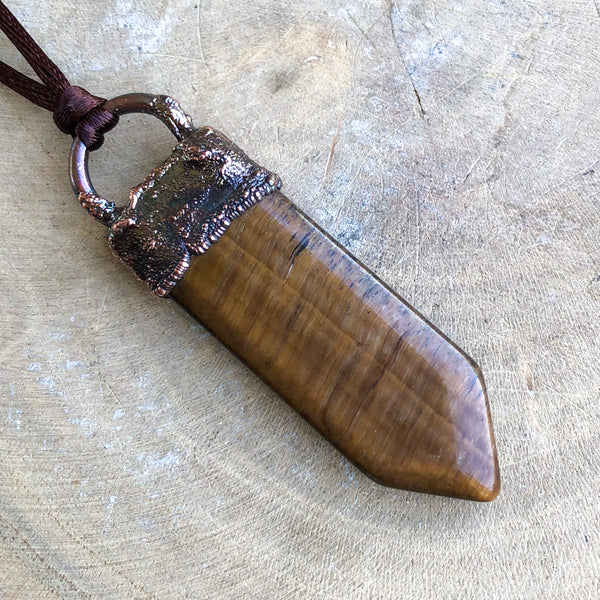 TIGER EYE