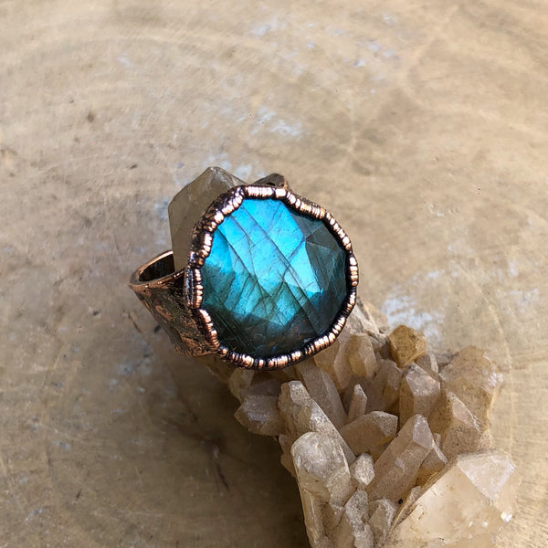 LABRADORITE