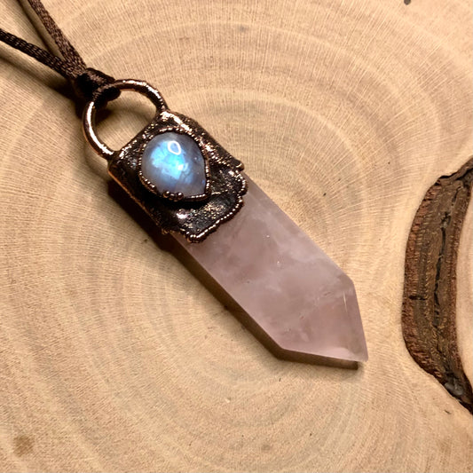 ROSE QUARTZ & MOONSTONE