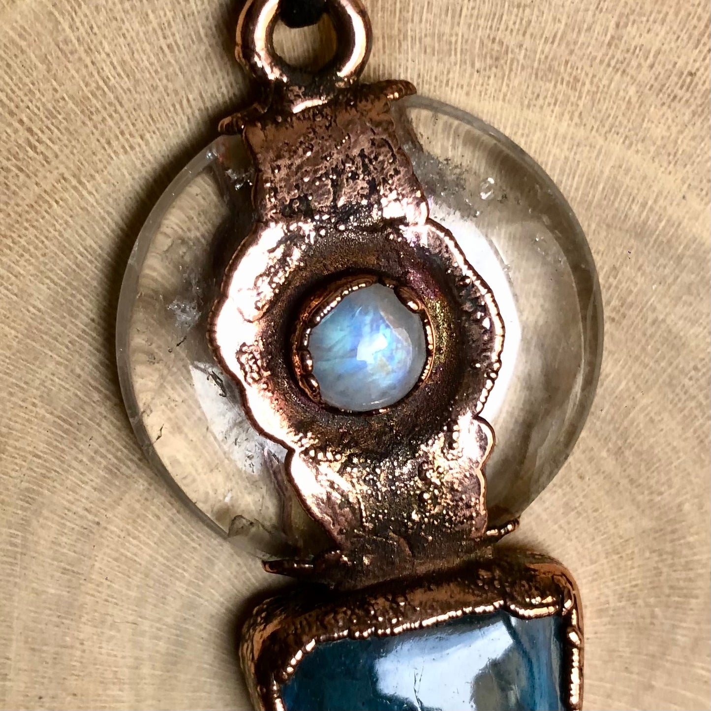 CLEAR QUARTZ, LABRADORITE & MOONSTONE