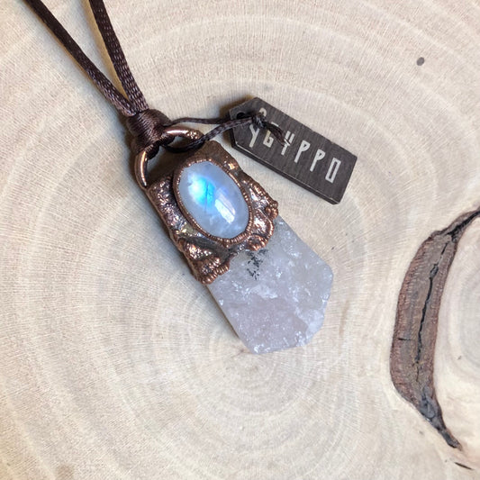 ROSE QUARTZ & MOONSTONE