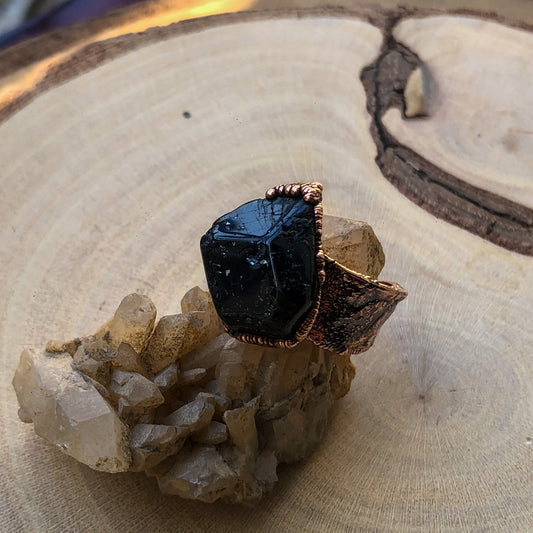 BLACK TOURMALINE