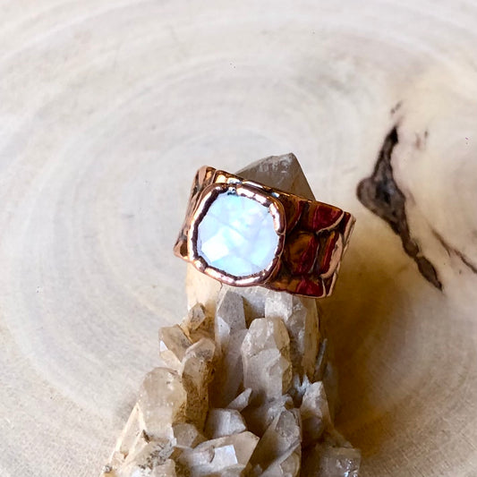 MOONSTONE