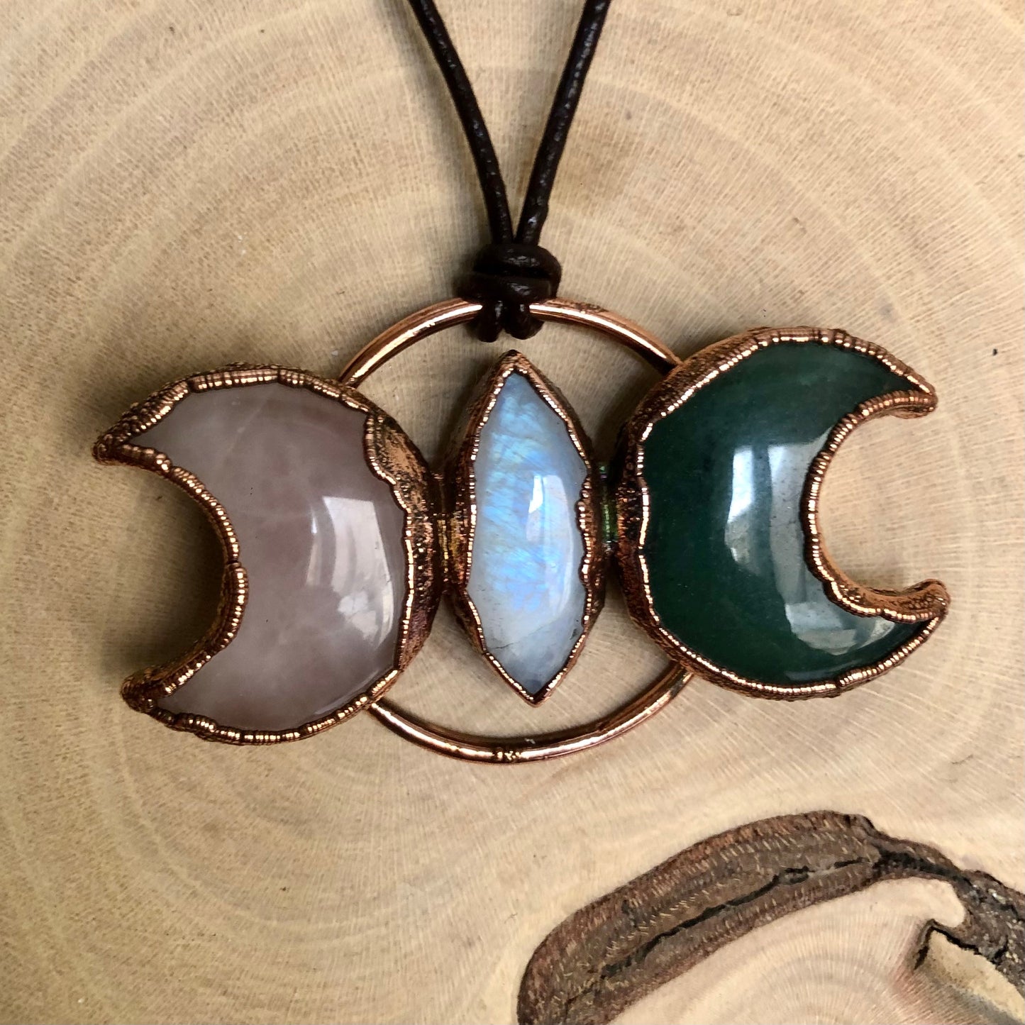 ROSE QUARTZ, MOONSTONE & AVENTURINE