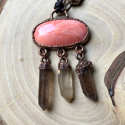 SEASHELL & ST. CATHERINE’S SMOKY QUARTZ