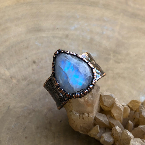 MOONSTONE