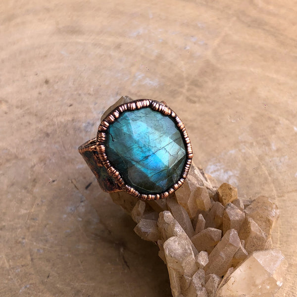 LABRADORITE