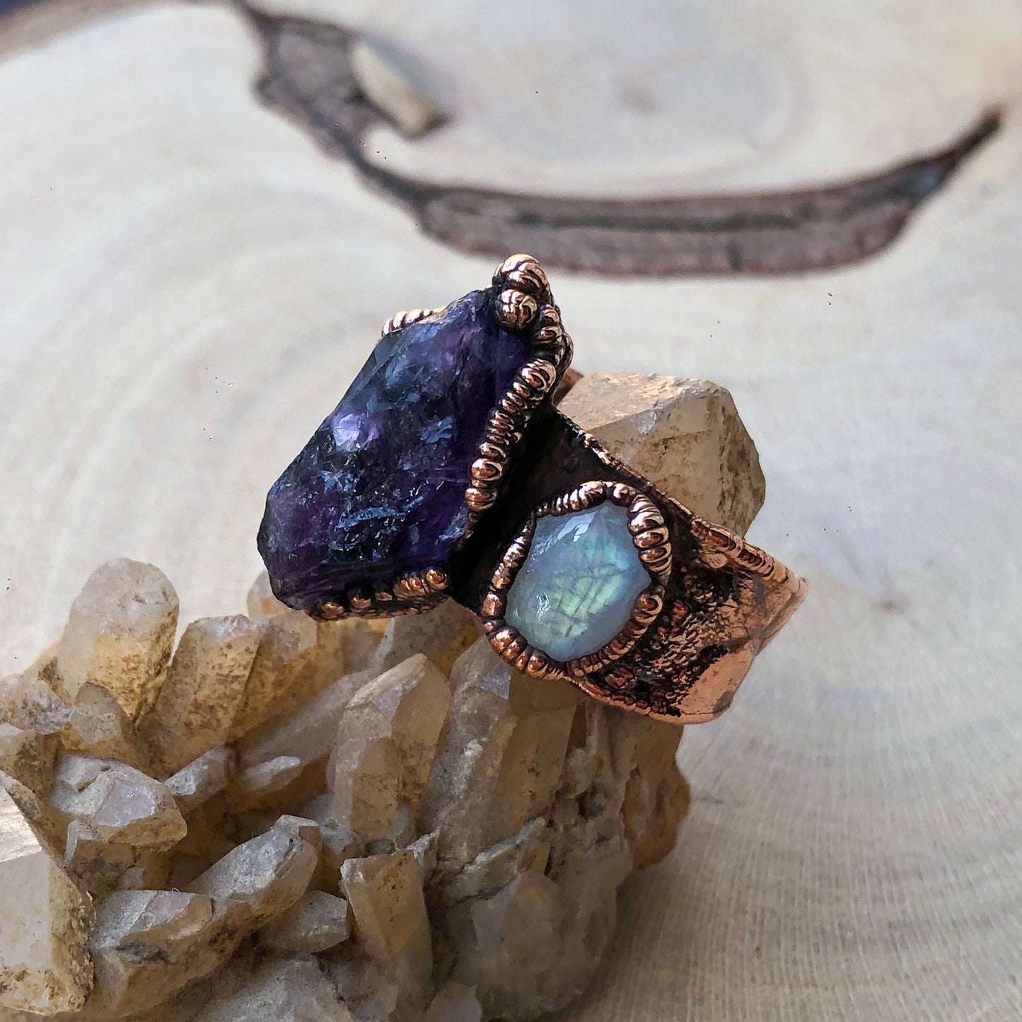 AMETHYST & MOONSTONE