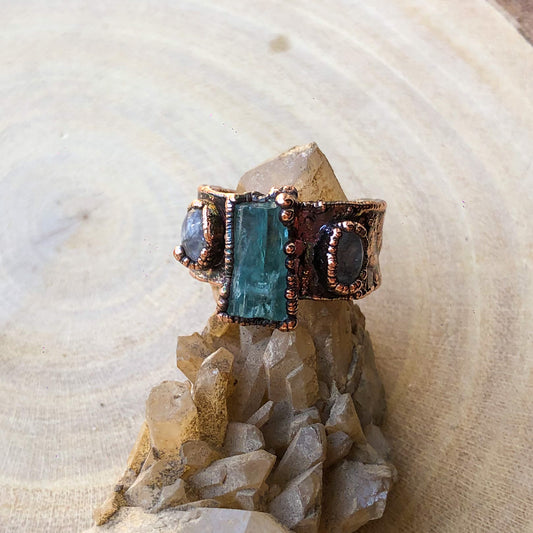 AQUAMARINE & MOONSTONE