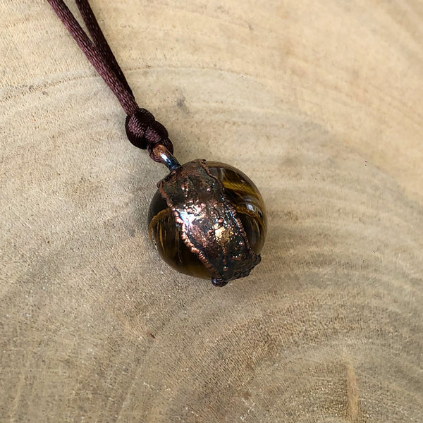 TIGER EYE SPHERE